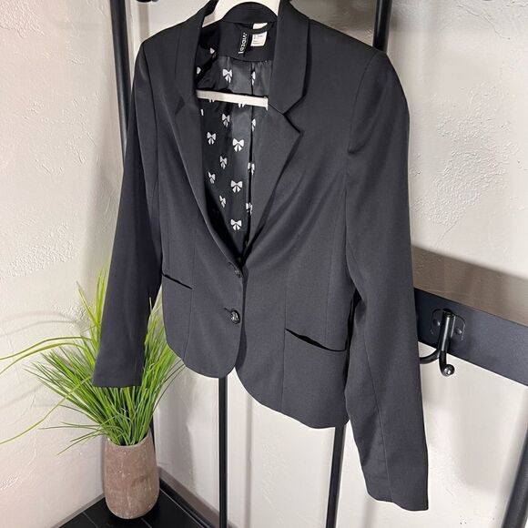 Divided H&M cropped blazer black size 8 - Picture 4 of 13